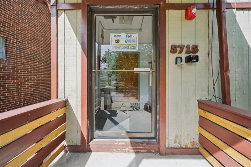5715 E Liberty Blvd — photo 2