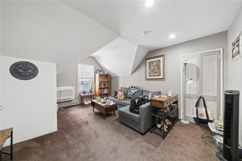 5715 E Liberty Blvd — photo 7