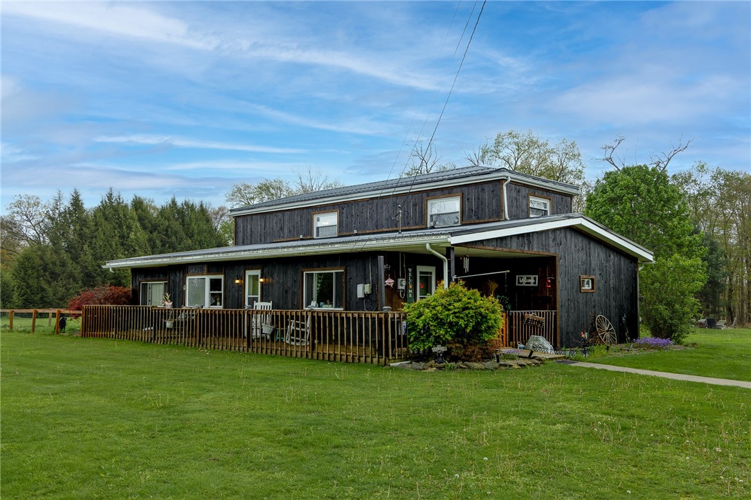 118 Eau Claire Road — photo 1