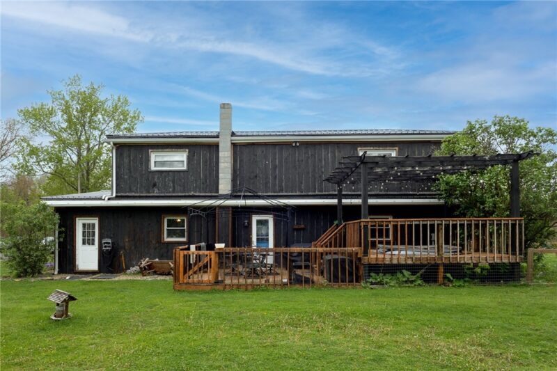 118 Eau Claire Road — photo 3