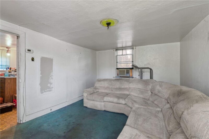 1340 Herman St — photo 3