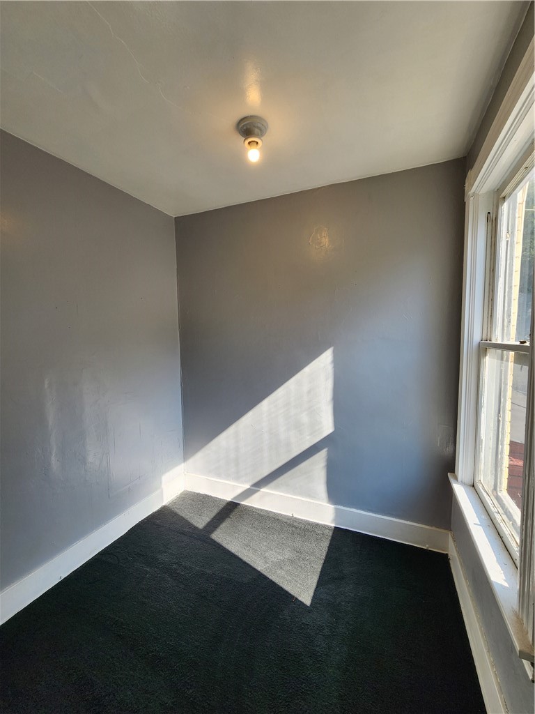 431 Ella St — photo 3