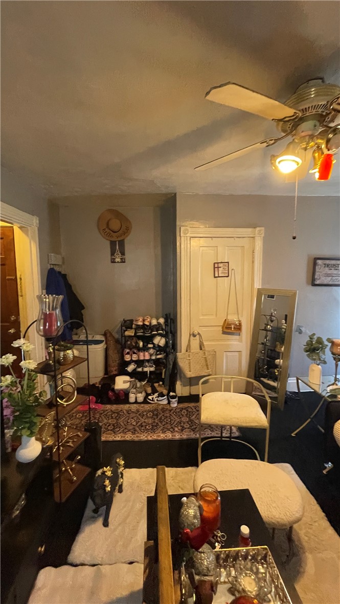 431 Ella St — photo 8