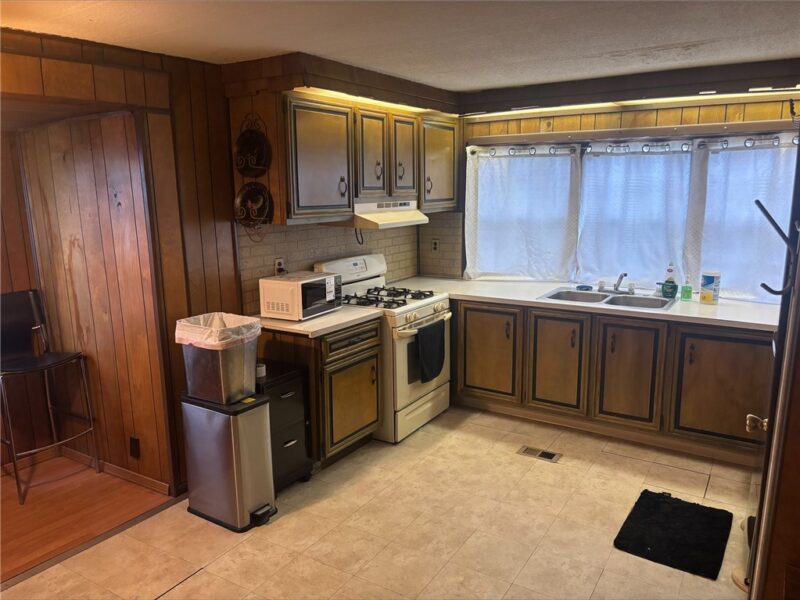 19 Roundtop Dr — photo 3