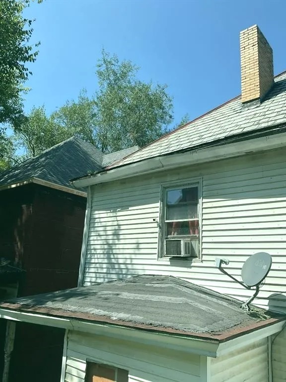 353 High St — photo 3