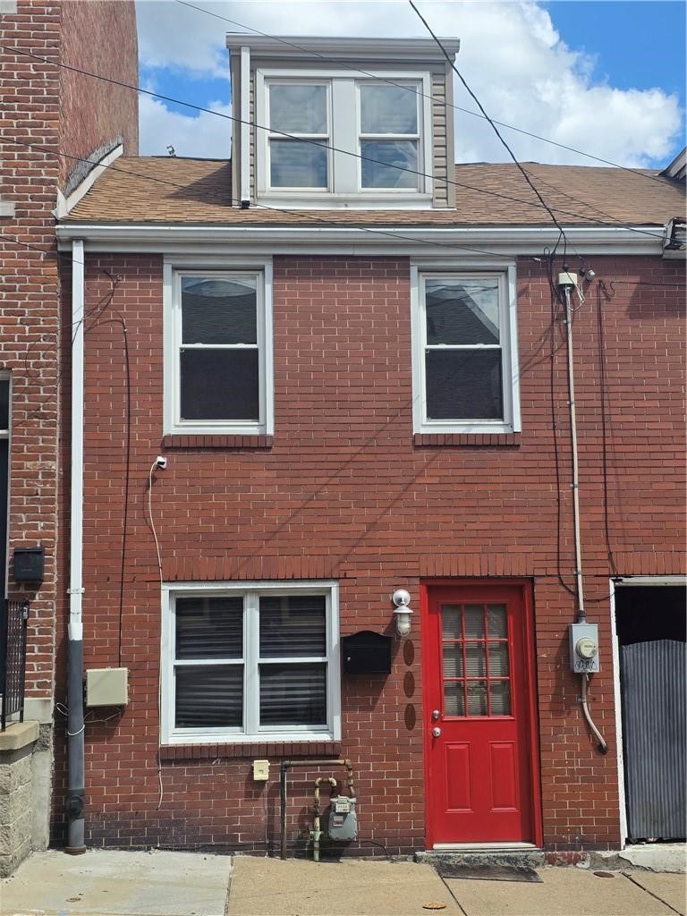 604 Middle St — photo 2