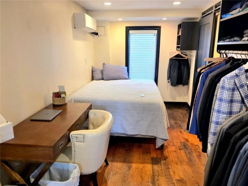 604 Middle St — photo 7