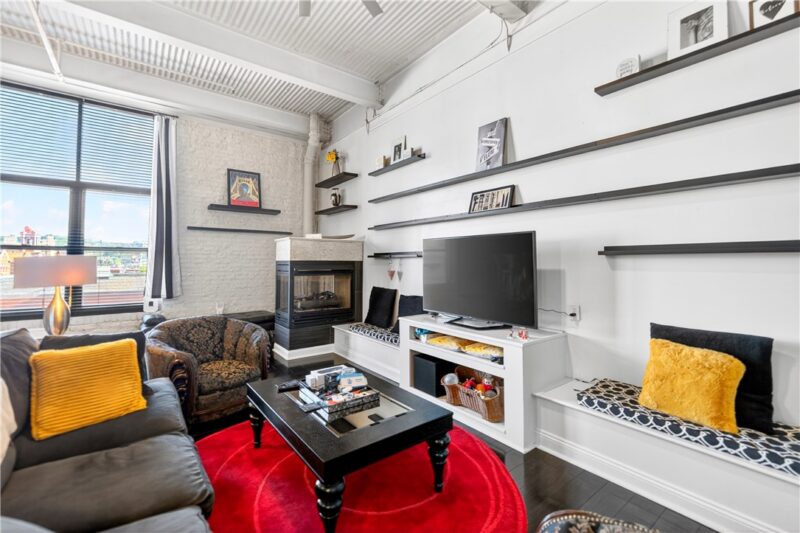 2250 Mary St 315 — photo 6
