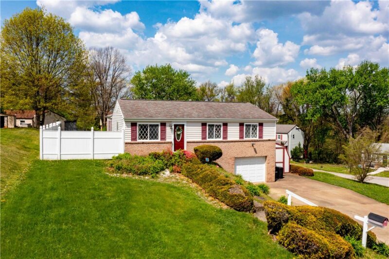 109 Shadeland Drive — photo 2