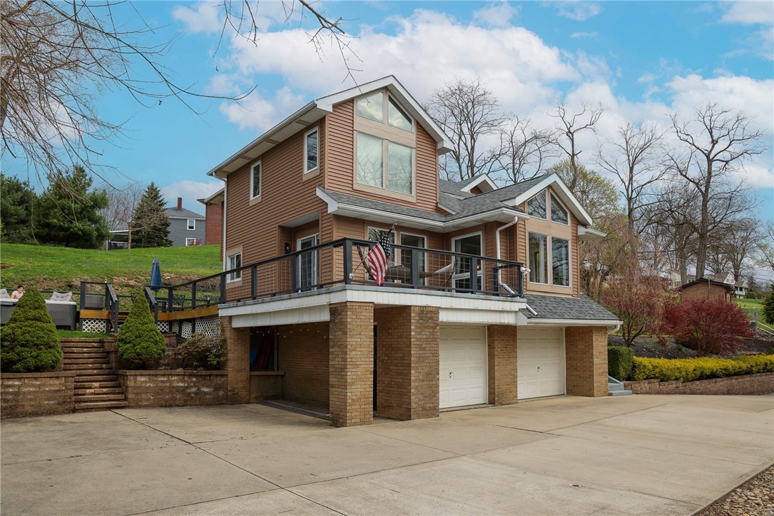 512 Argonne Blvd — photo 1