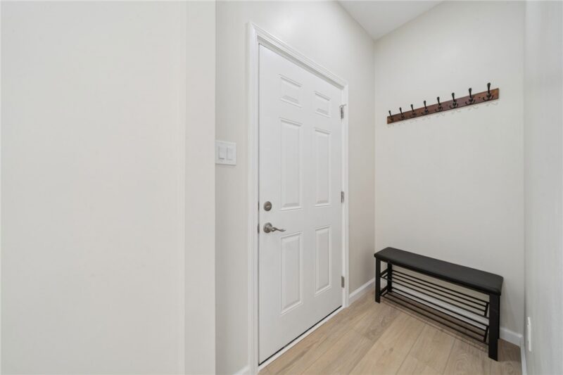 592 & 594 McMichael Rd — photo 8