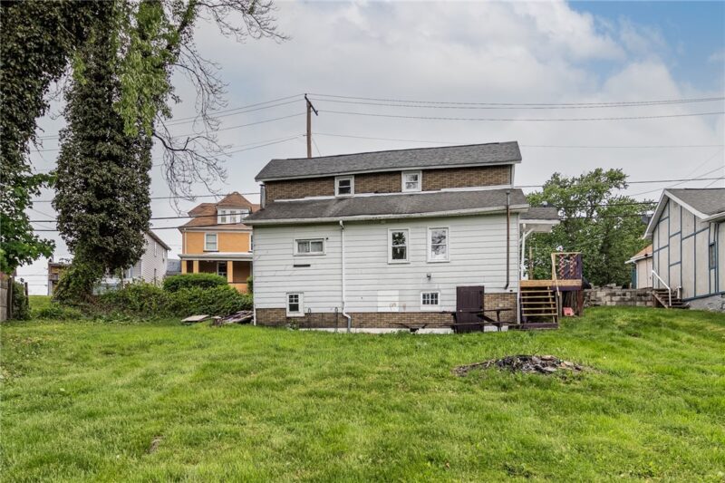 126 Snyder St — photo 3