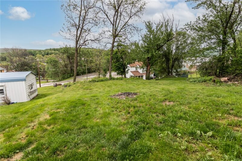126 Snyder St — photo 4