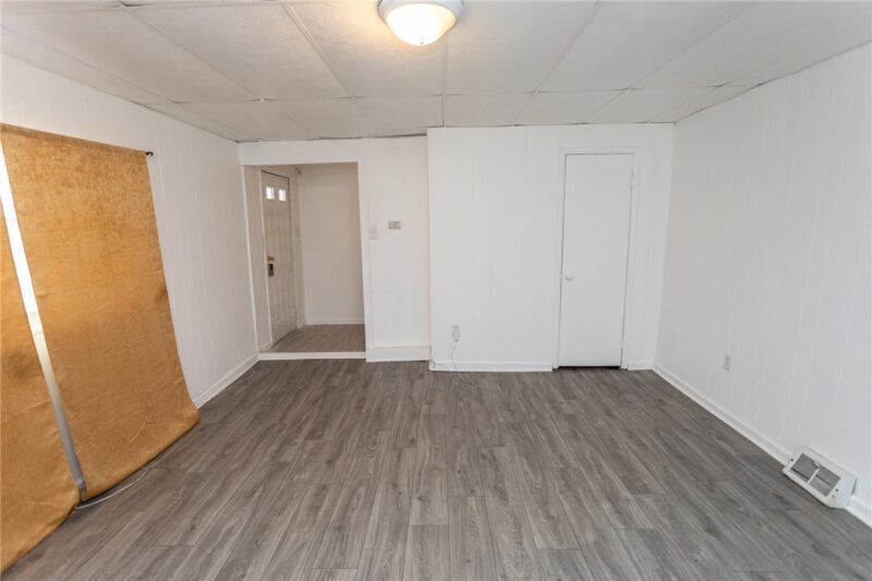 126 Snyder St — photo 7