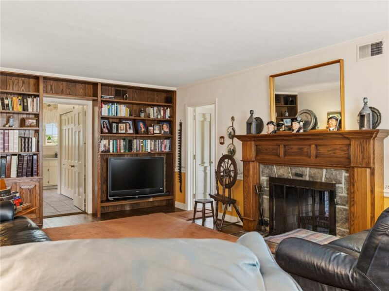 422 Summit Ave — photo 8