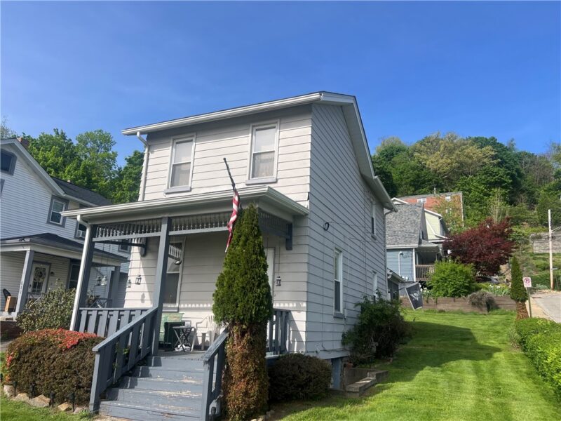 615 Hill St — photo 2