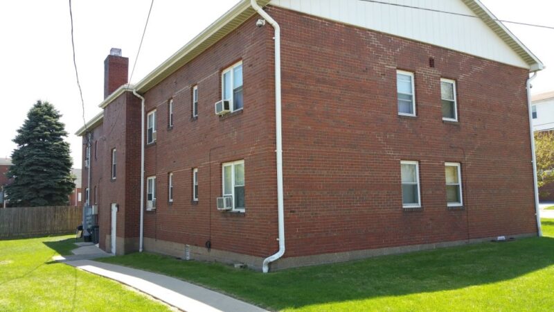 1110 Overland Ave — photo 3