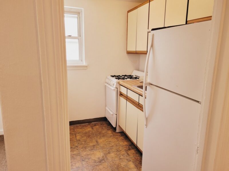 1110 Overland Ave — photo 6