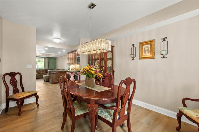 4573 Bucktail Dr — photo 7
