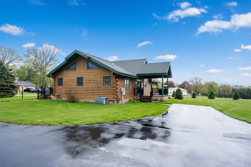 6015 Ferguson Rd — photo 2