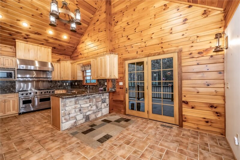 6015 Ferguson Rd — photo 7