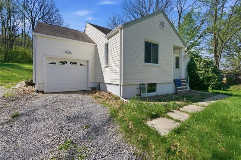 805 Pittsburgh Rd — photo 2
