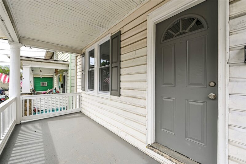 1010 Woods Run Ave — photo 4