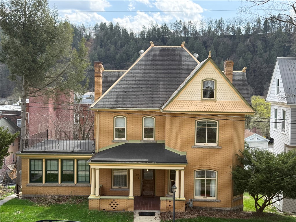 615 Hill St — photo 1
