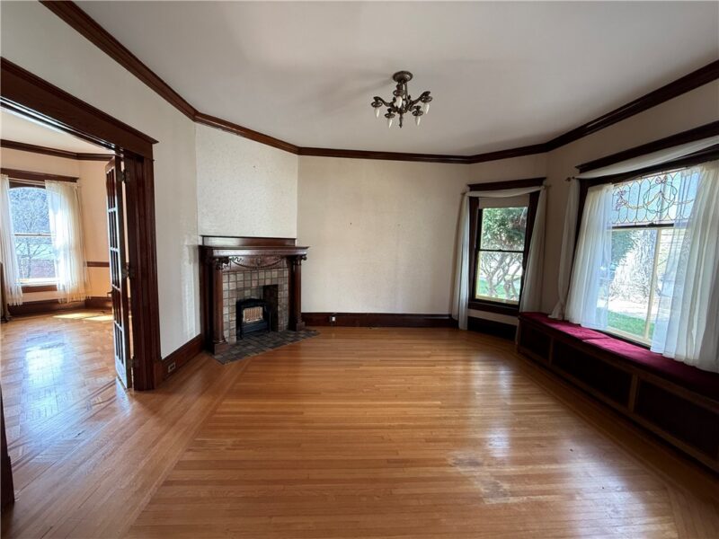 615 Hill St — photo 7
