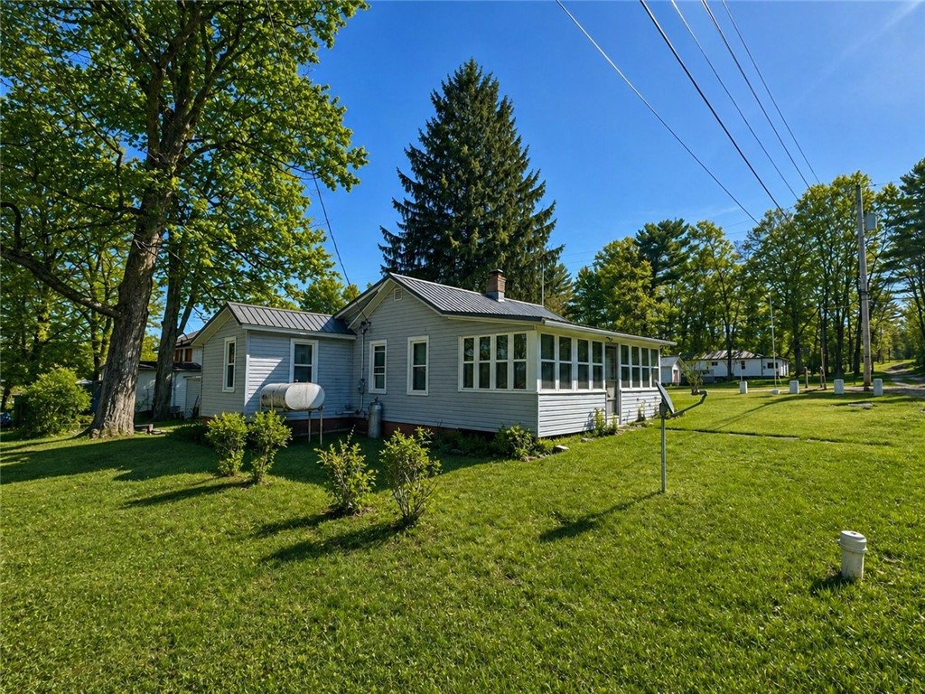 24123 Bloomfield DRIVE — photo 1