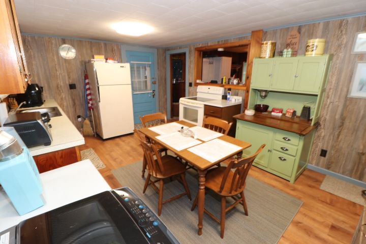 24123 Bloomfield DRIVE — photo 4