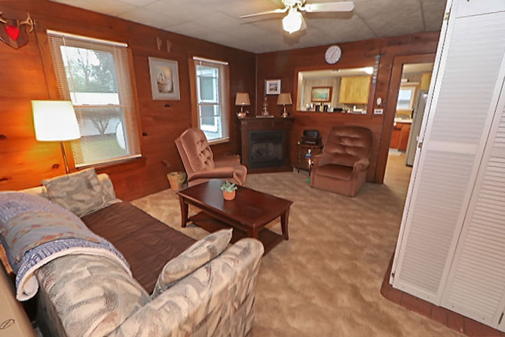 24123 Bloomfield DRIVE — photo 8