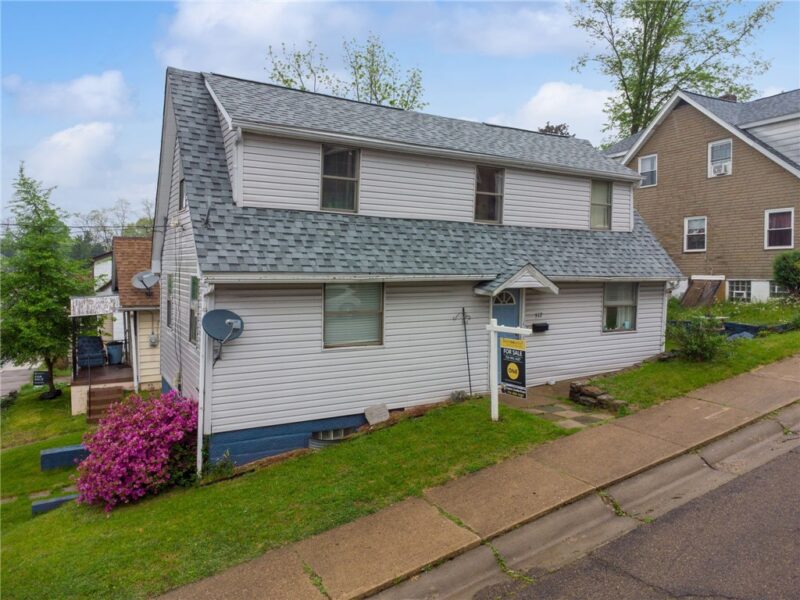 517 Moore Street — photo 2