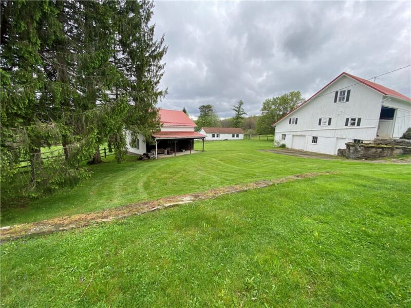 147 Warren Rd — photo 8