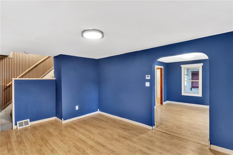 514 Kings Rd — photo 4