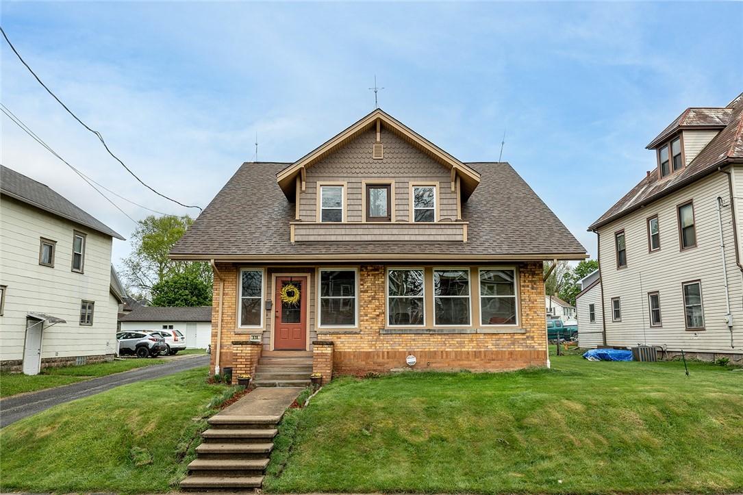 518 Stewart Ave. — photo 1