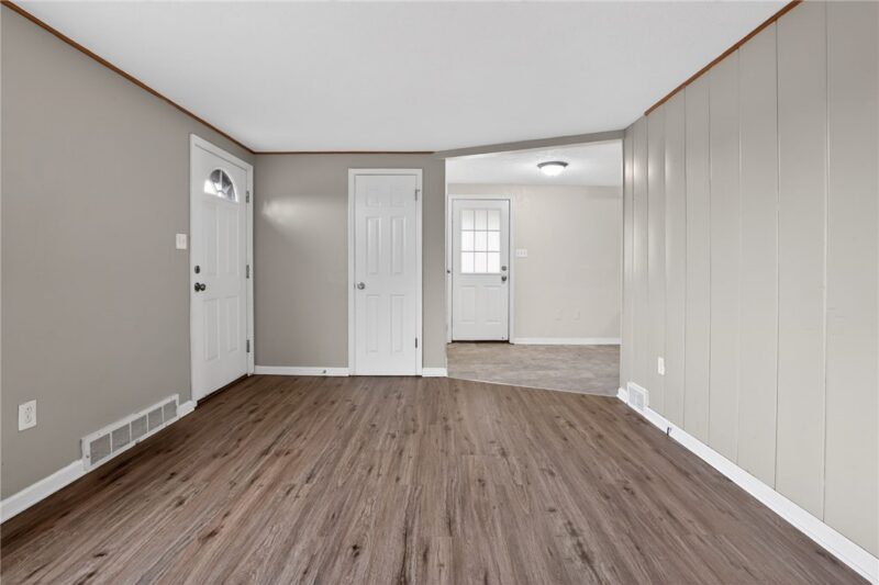 3220 Overlook Dr — photo 2
