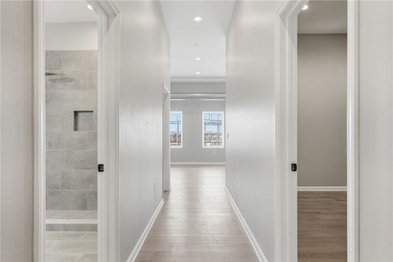 3809 Liberty Ave 201 — photo 2