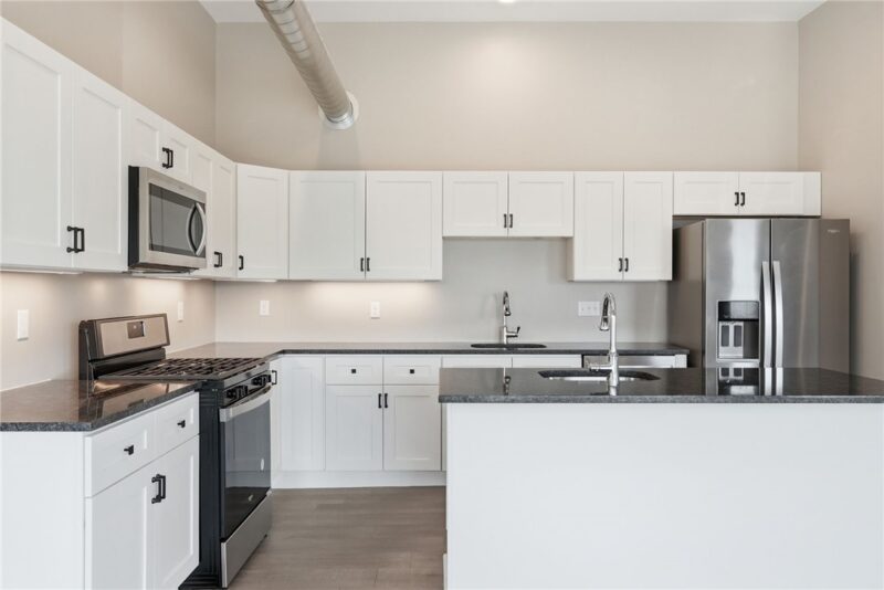 3809 Liberty Ave 201 — photo 4