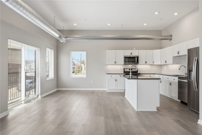 3809 Liberty Ave 201 — photo 5