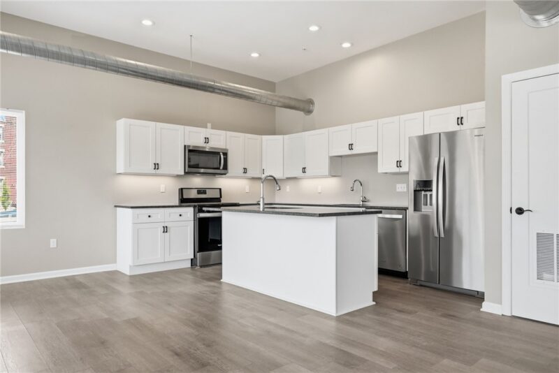 3809 Liberty Ave 201 — photo 6