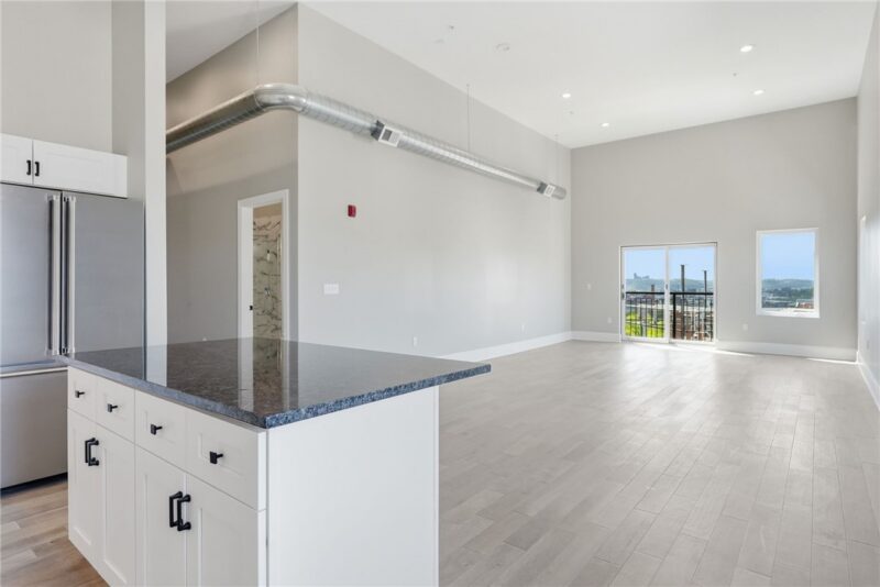 3809 Liberty Ave 401 — photo 7