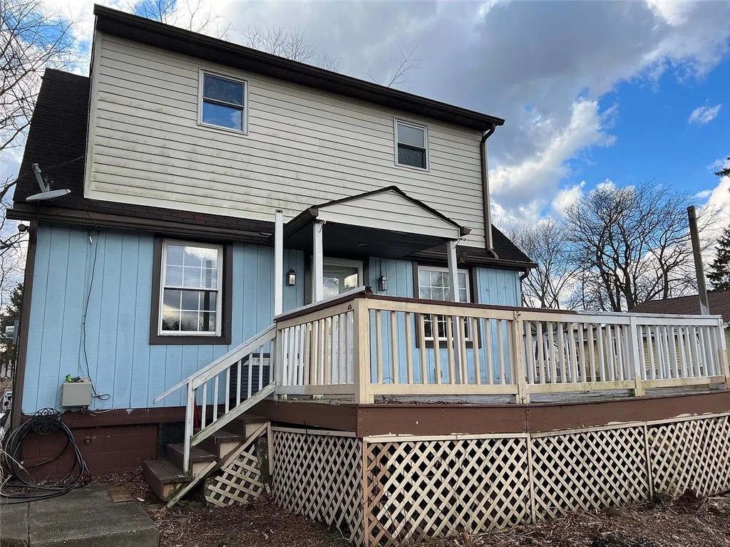 104 Wallace Ave — photo 1