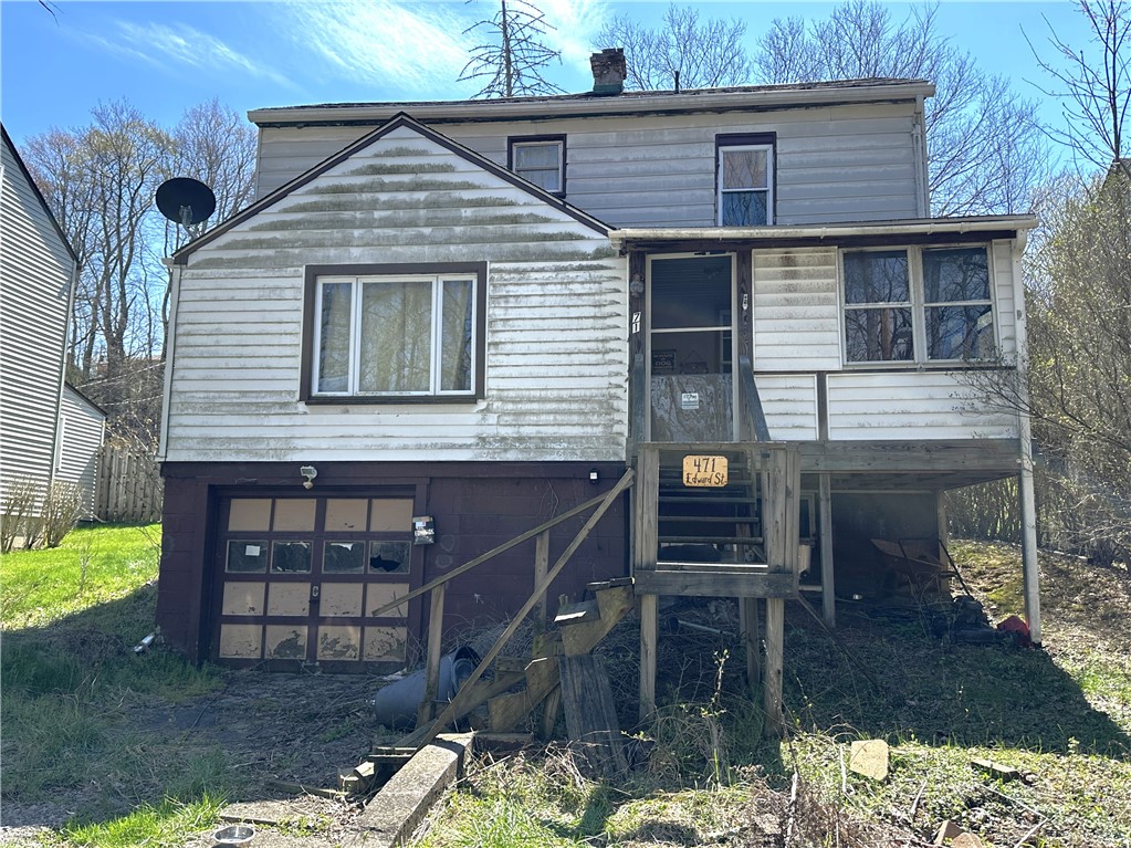 471 Edward Street — photo 1