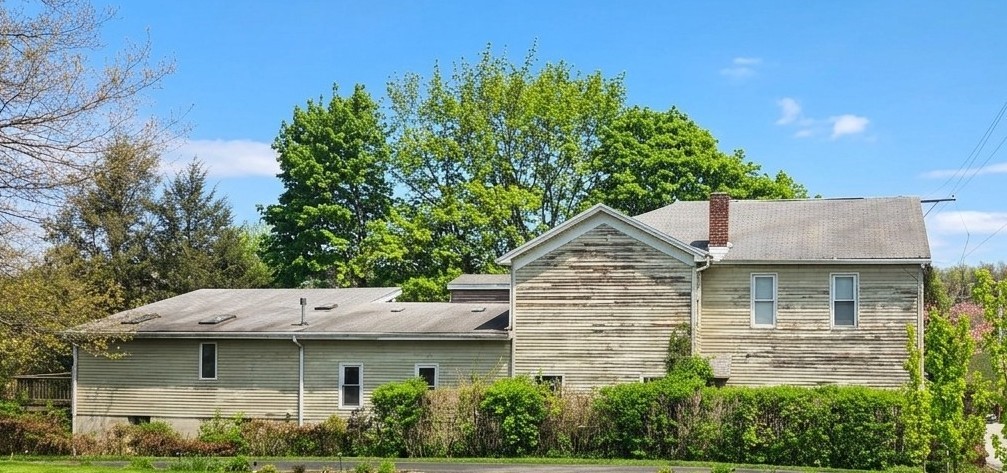 700 Bridge Street — photo 1