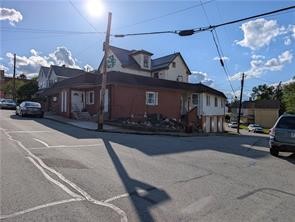 585 Fayette — photo 1
