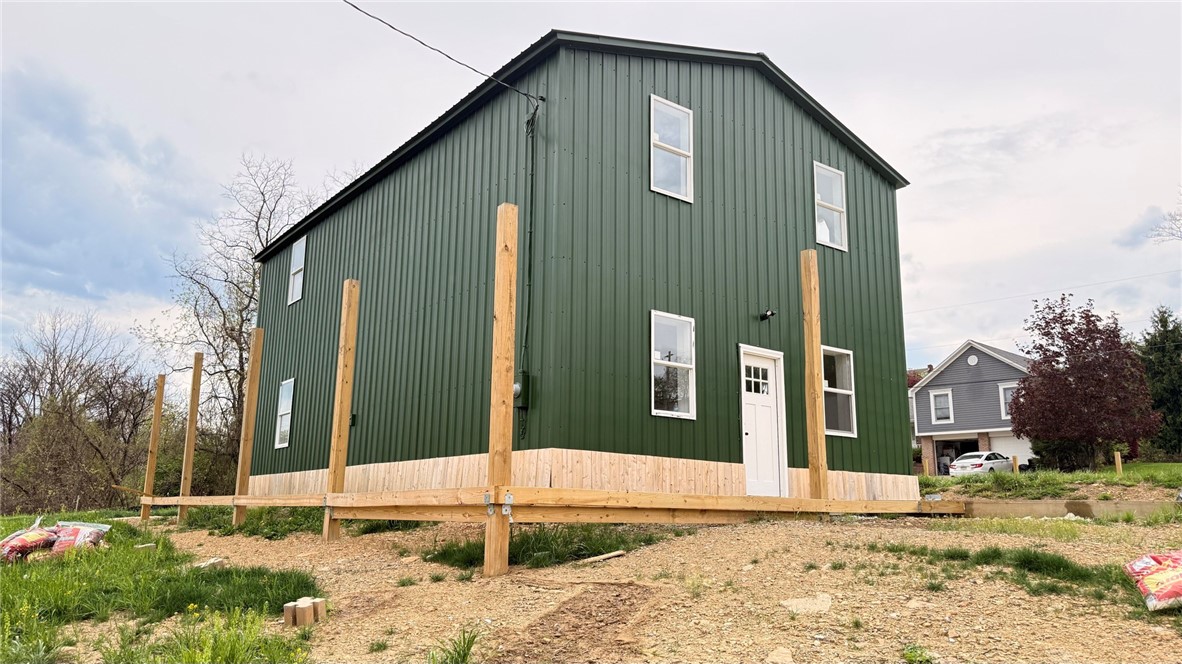 116 Briarwood Dr — photo 1