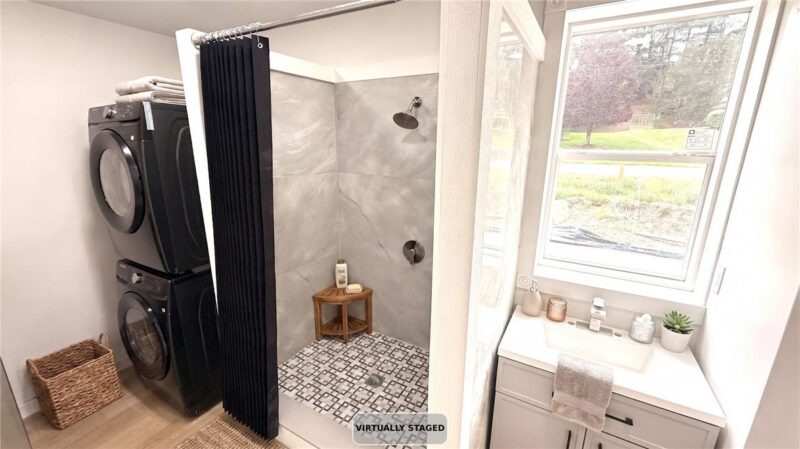 116 Briarwood Dr — photo 5