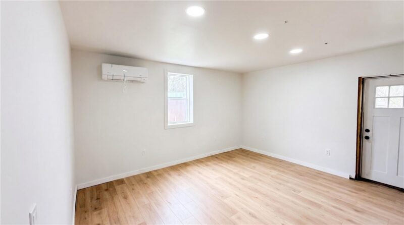 118 Briarwood Dr — photo 3
