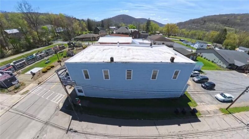 311 Elm St — photo 3